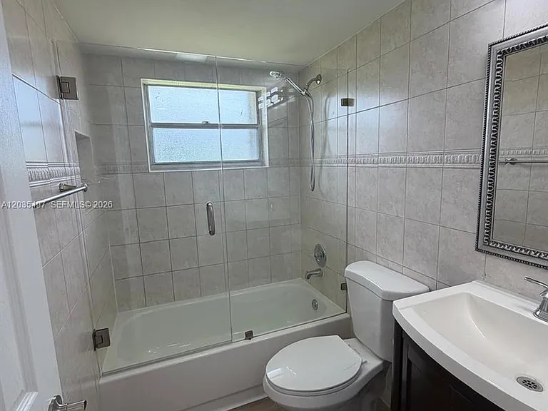 8443 Royal Palm Blvd #8443 — Photo 31