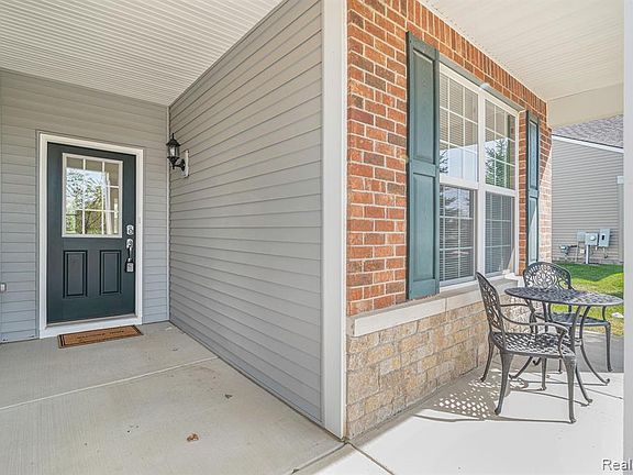 2nd image of 6462 Prairie Dunes Dr