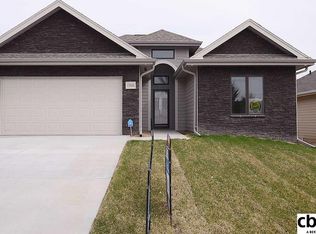 15444 Norwick Dr, Omaha, NE 68116