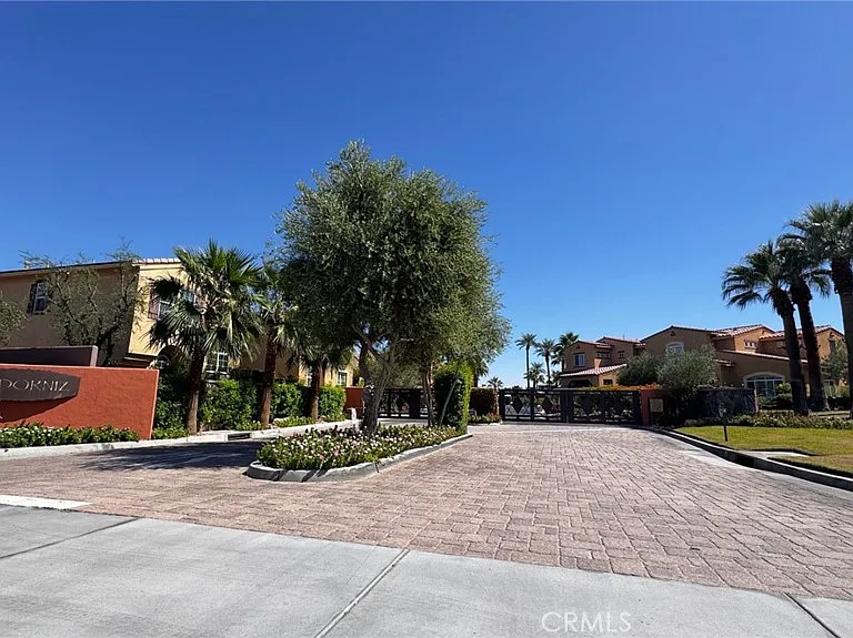 52202 Rosewood Ln — Photo 17