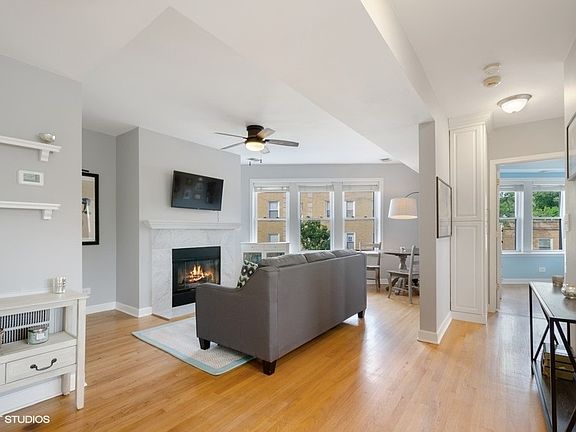 5th image of 4672 N Manor Ave APT 2