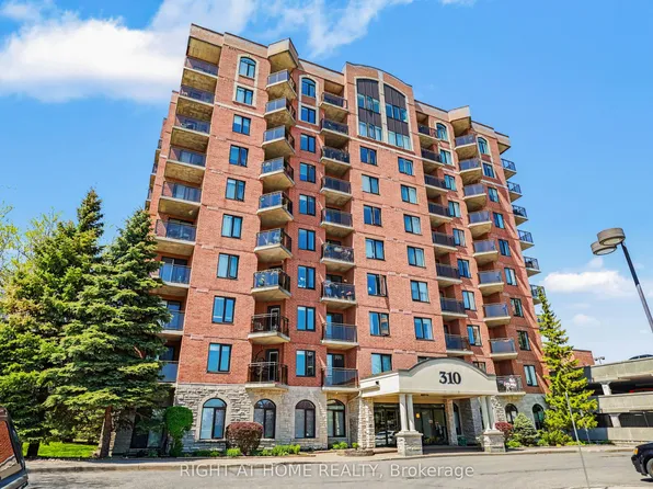 310 Central Park Dr #8J, Ottawa, ON K2C 4G4