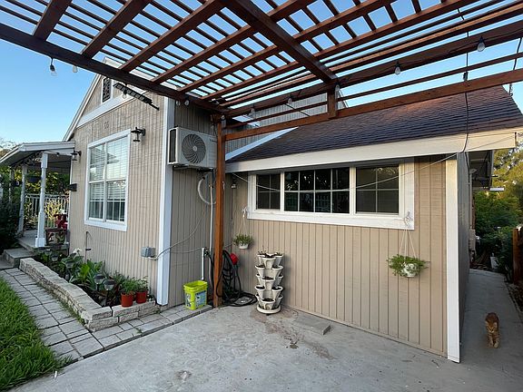 3rd image of 66 Belvedere Dr