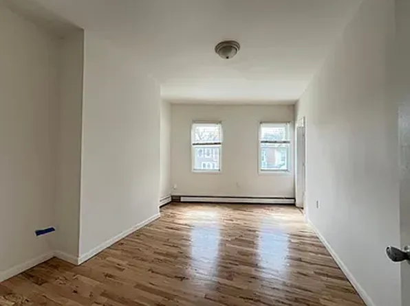 11 Rose Ave, Jersey City, NJ
