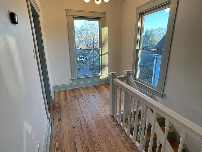 1519 Fremont Pl — Photo 11