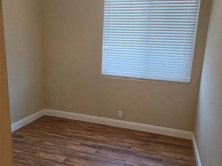 10140 Van Brocklin Way — Photo 10