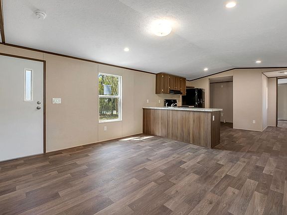 2nd image of 4121 Susan Ave