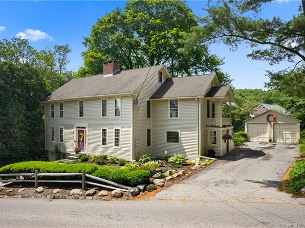 6 Canterbury Turnpike, Norwich, CT 06360