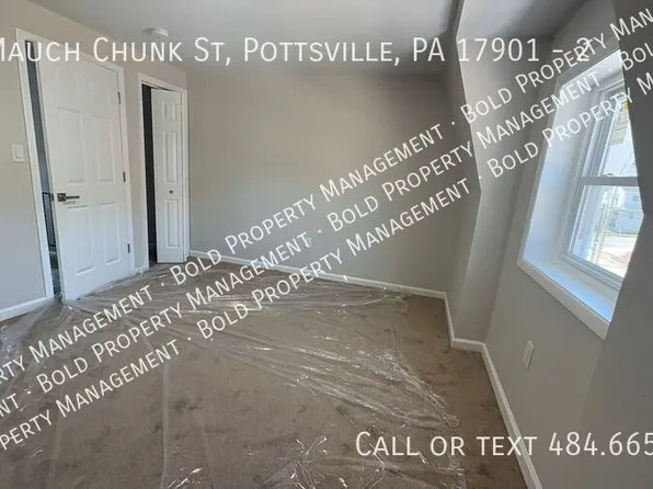 415 Mauch Chunk St #2, Pottsville, PA 17901