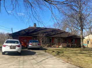 2522 Cobb Rd, Jackson, MI 49203