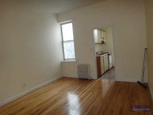 Rented by Brownstone Real Estate | media 8