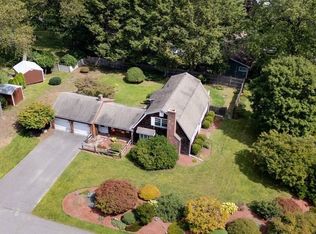 12 Birchwood Dr, Boylston, MA 01505