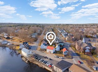 8 Bow St, Berwick, ME 03901