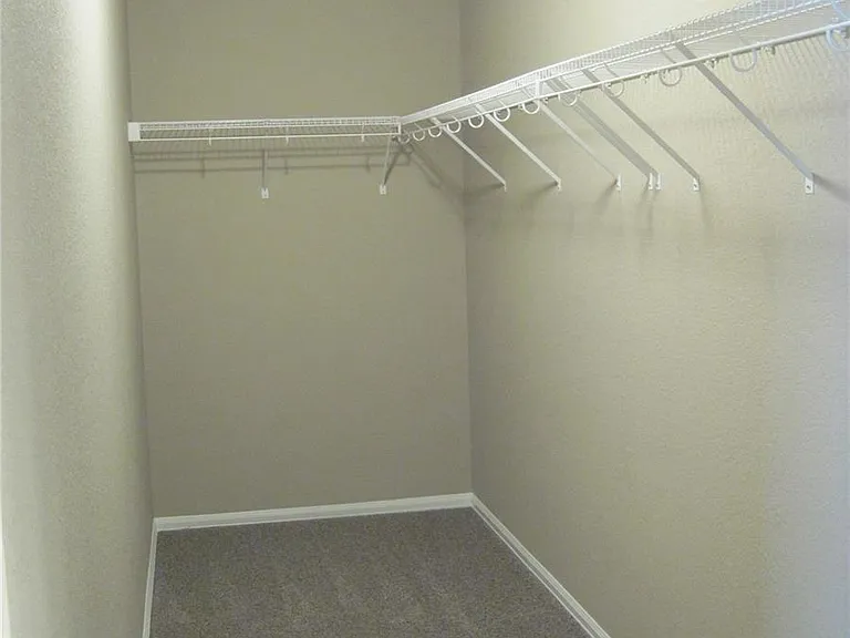 7724 Sand Lake Hts — Photo 25