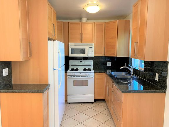 4th image of 3436 Madera Ave APT 1