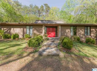 2607 Vista Dr SE, Huntsville, AL 35803