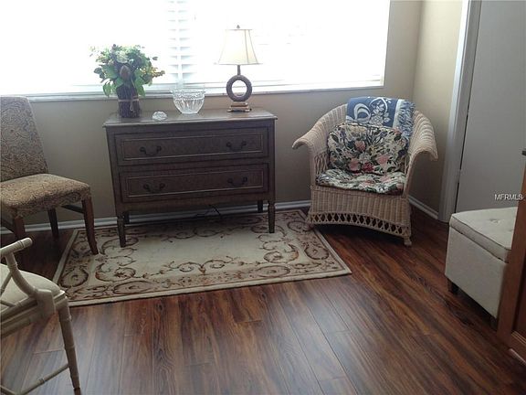 5th image of 5095 Bay St NE APT 209
