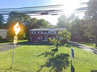 99 Cedar Swamp Rd, Jackson, NJ 08527
