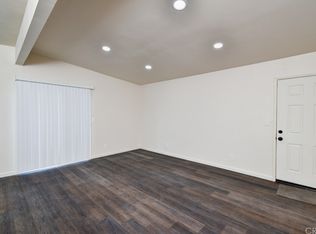 791 Shalimar Dr #4D, Costa Mesa, CA 92627