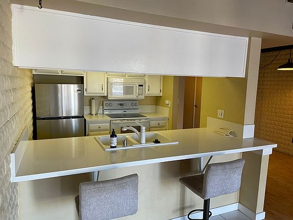 5th image of 439 Ala Wai Blvd Unit 103