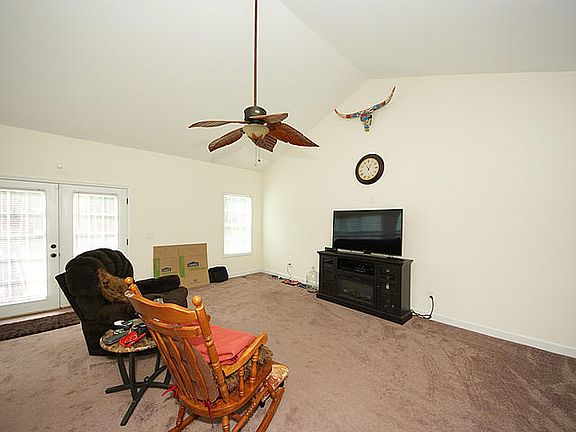 5th image of 1088 Dehayville Dr