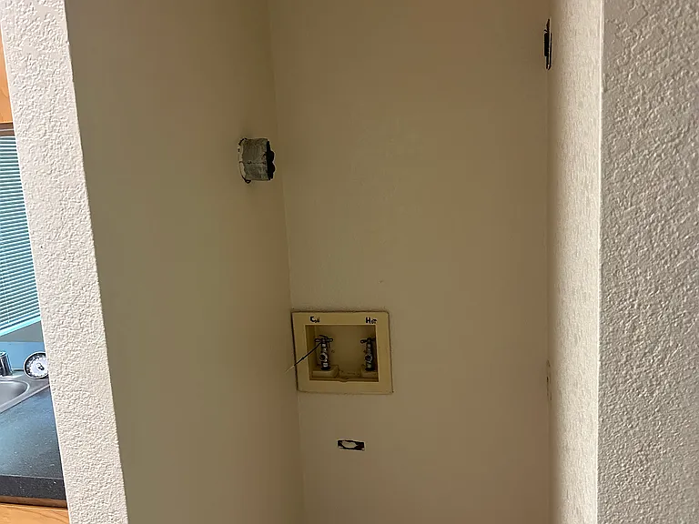 1201 S Central Ave #65 — Photo 5