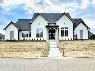 105 Shores Dr, Madison, MS 39110