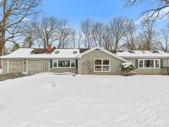 40 Rose Terrace, Trumbull, CT 06611