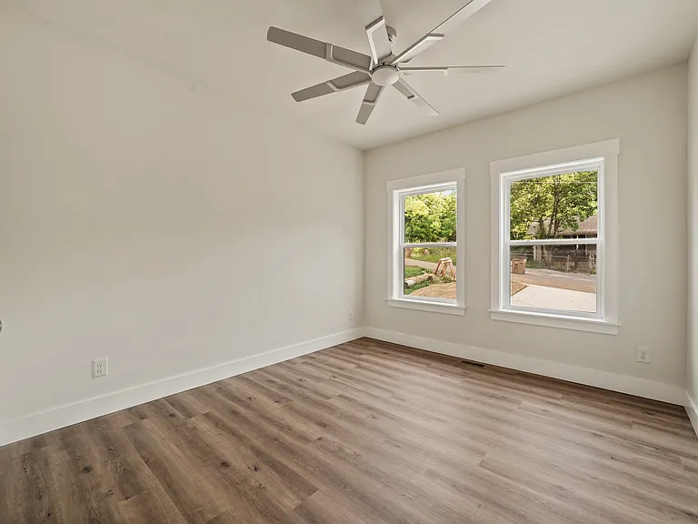 1308 Ezell St NE — Photo 17