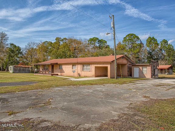 4th image of 15715 Normandy Blvd