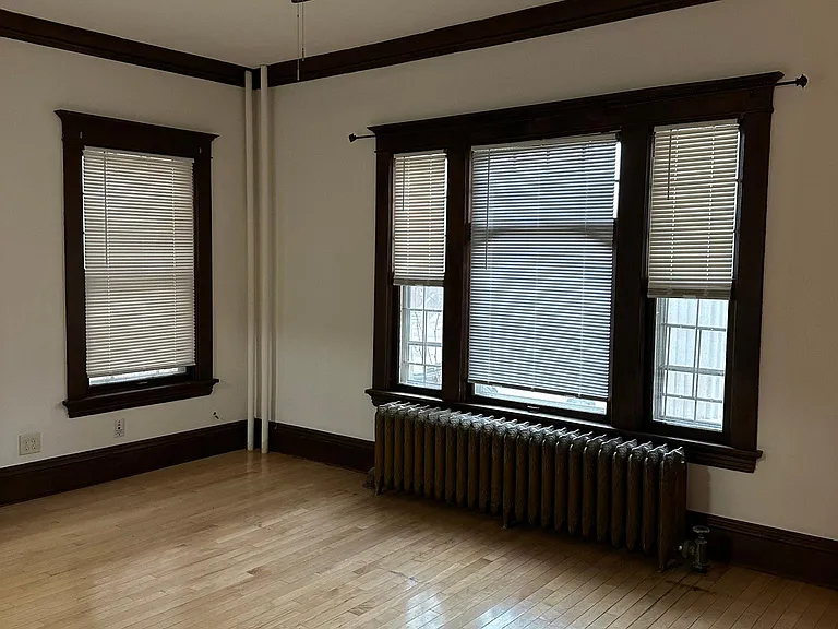 2433 Emerson Ave S #2 — Photo 1