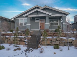 61068 SE Ruby Peak Ln, Bend, OR 97702