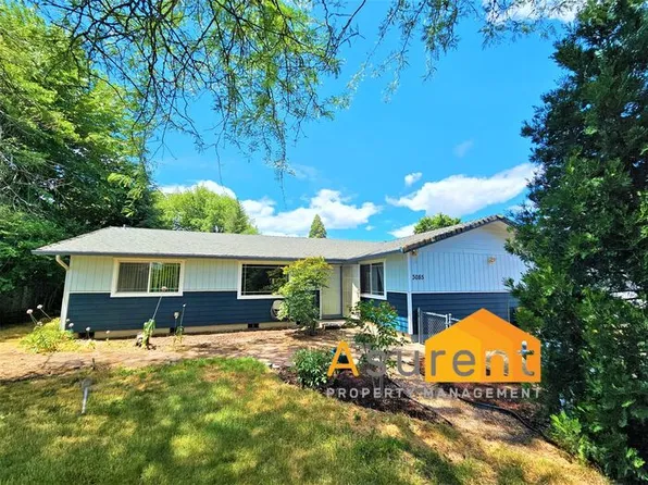 3085 Connell Ave, Medford, OR 97501