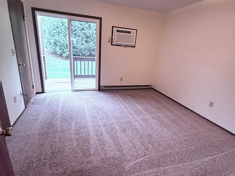 3151 W 38th St #7 — Photo 9