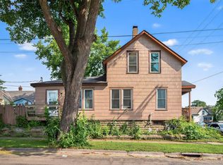 935 Duchess St, Saint Paul, MN 55106