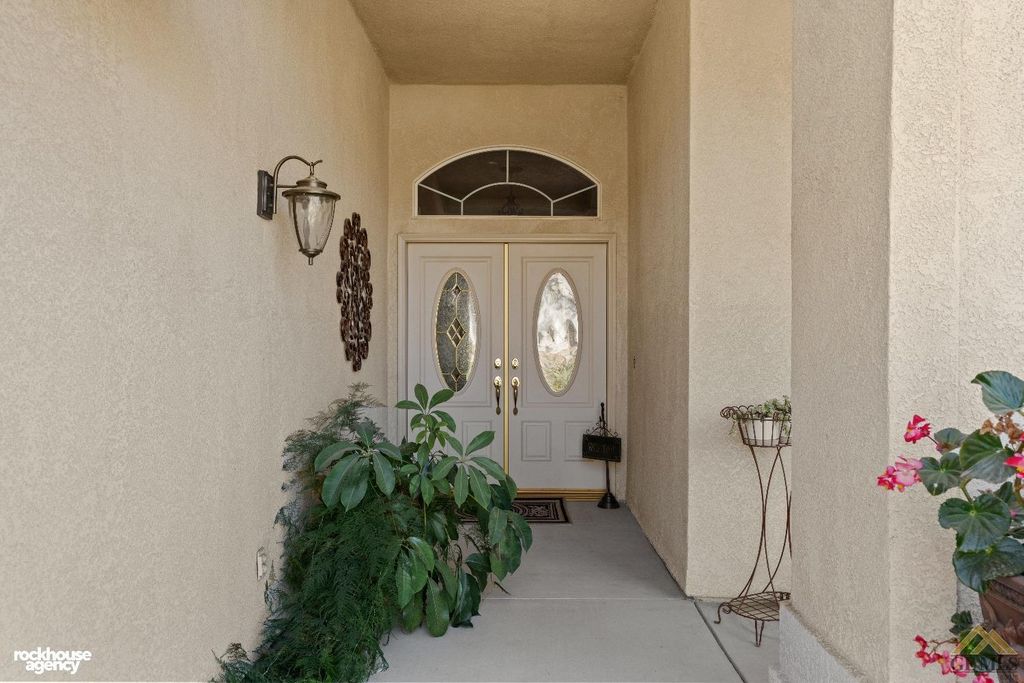 11809 Irwindale Ave, Bakersfield, CA - View 6