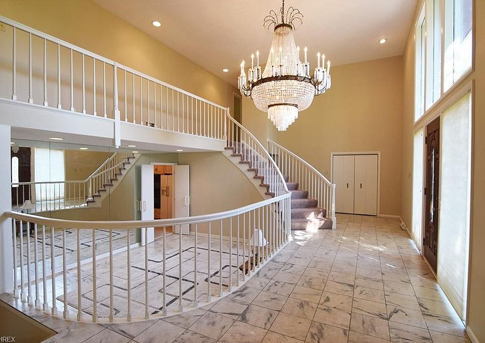 1st image of 3444 Lanark Ln