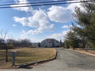 65 S Ridgedale Ave, East Hanover, NJ 07936