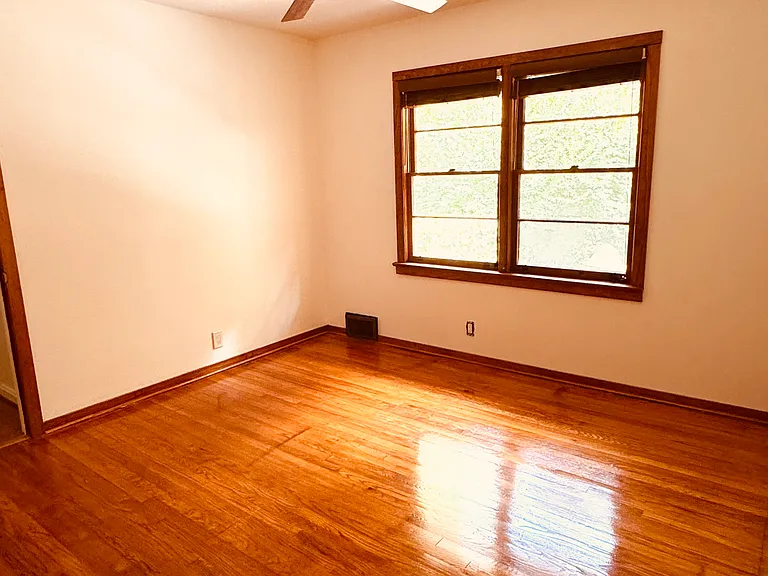 1183 Gail Dr — Photo 10