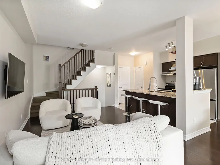 1401 Plains Rd E #93 — Photo 16