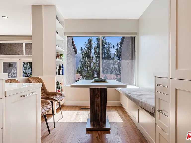 17083 Palisades Cir — Photo 13