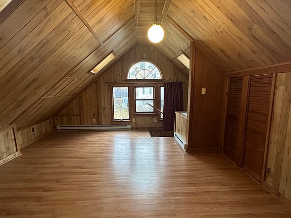 2nd image of 15 Woodside Ln #3
