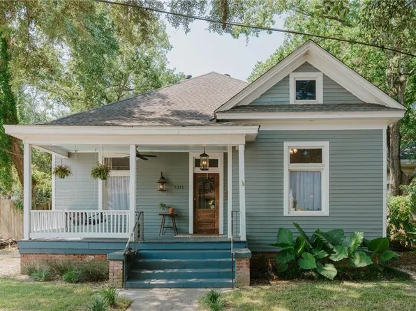 1311 Chamberlain Ave, Mobile, AL 36604