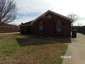 1st image of 6906 Oak Side Dr