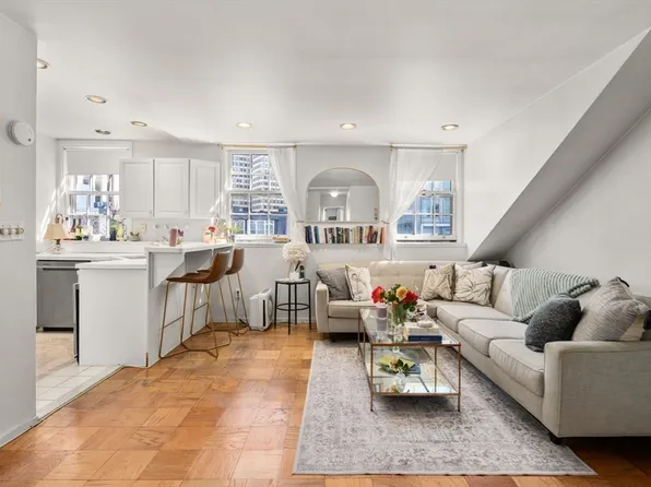17 Bowdoin St APT 5BC, Boston, MA 02114