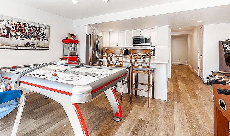 1st image of 2101 W Northridge Dr #1