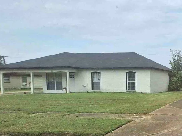 802 N 14th St, West Memphis, AR 72301