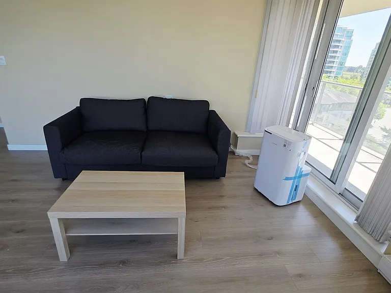 5068 Kwantlen St #1008 — Photo 8