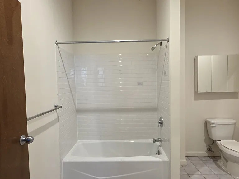 811-0 Filbert St #810 — Photo 24