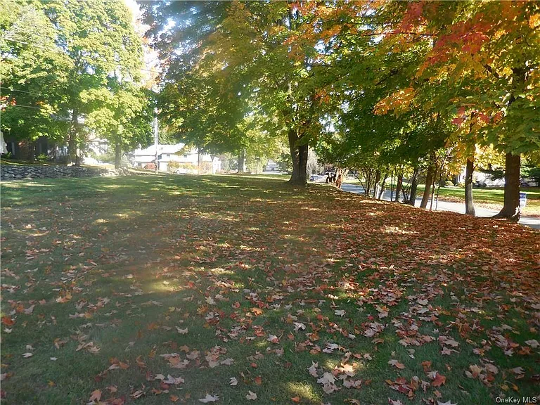 78 Duncan Ave #4 — Photo 15